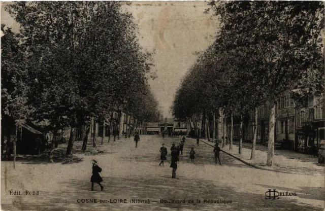 CPA COSNE-sur-LOIRE - Boulevard de la Republique (293234)