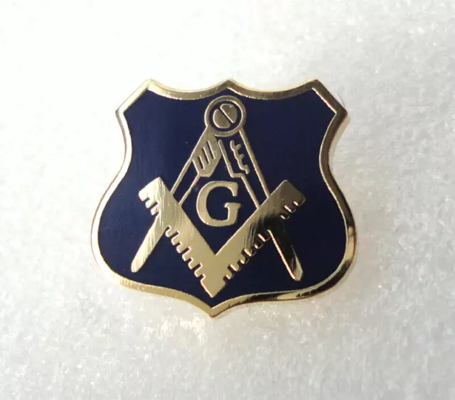 Pre-Owned Freemason Shield Geometry Square Compass pin badge Mason
