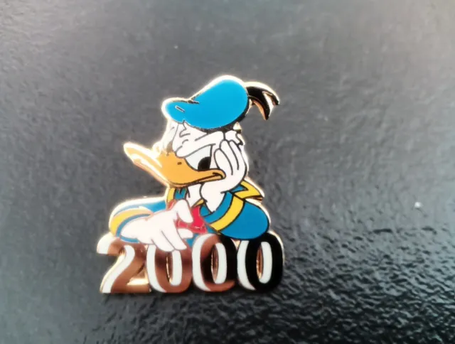 Pins BD Dessin Animé Donald 2000 Disney Par Démon et Merveille TBE