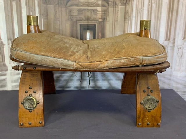 Taburete África Sillín Silla De Camello Piel Y Madera Metal Apliques Muy Decorativos