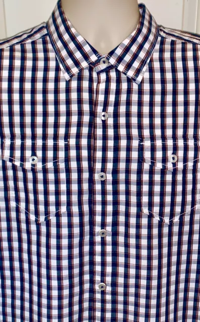 Tommy Bahama Jeans Men’s Island Modern Fit Plaid Short Sleeve Shirt Size M