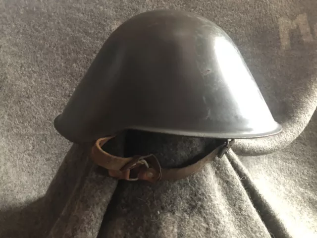 NVA-Stahlhelm,M56/76,Glocke mit eingeschlagenem Herstellercode