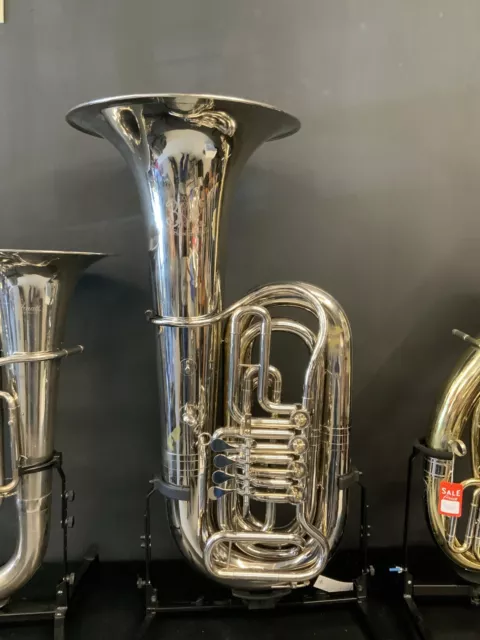 Bohland und Fuchs Bb-Tuba 4/4