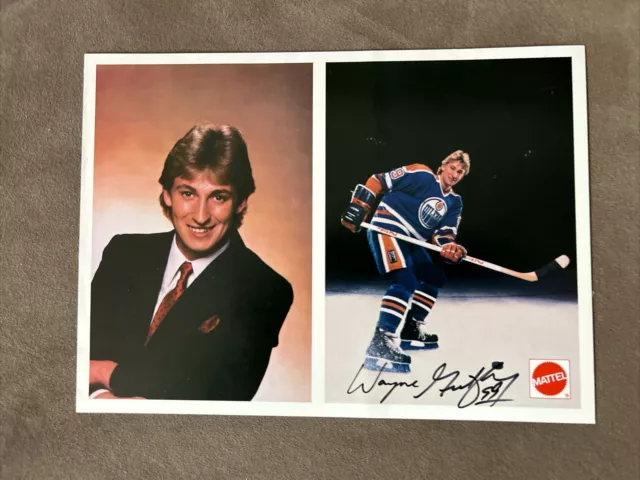 Wayne Gretzky Autographed 8x10 Photo Edmonton Oilers Rookie Mattel