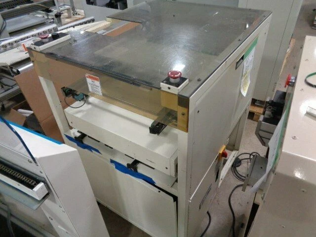 Dynapace SM303 Shuttlegate Conveyor (140633)