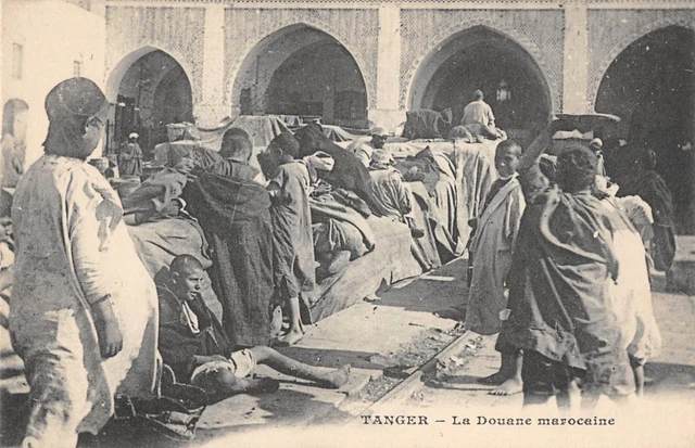 Cpa Afrique Maroc Tanger La Douane Marocaine
