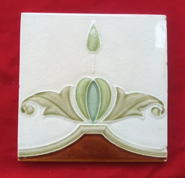 1 Piece Old Art Deco Flower Design Embossed Majolica Ceramic Tiles England 0387