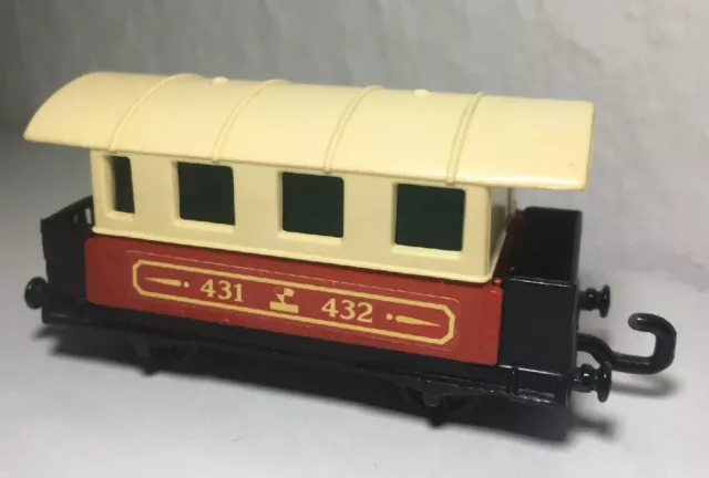 Matchbox Eisenbahn Nr.44 Passenger Coach Zug Top 1A Waggon mit Scheiben Railway