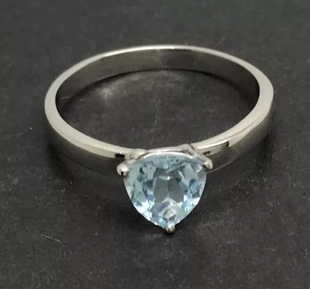 Sky blue topaz ring. Solid Sterling silver. Trillion. Solitaire. New.