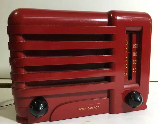 1940's Vintage Tube Radio - American Ace Model 429 - Lights Up (1000858)