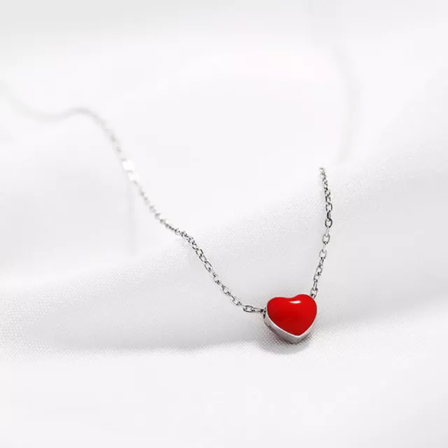 Oferta Collar estilo minimalista de plata y colgante corazón rojo San Valentín