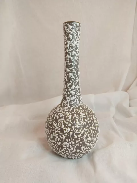 Vintage MCM Royal Haeger Splatter Bud Vase | Brown and White Pebbled Pottery