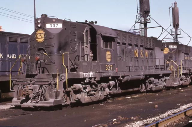 Norfolk & Western Railroad     Rs-11     #337     Original Kodachrome  Slide