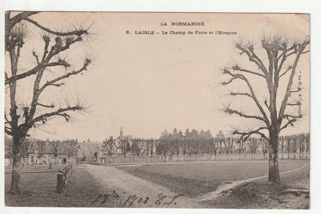 LAIGLE - Orne - CPA 61 - le Champ de foire et l' Hospice