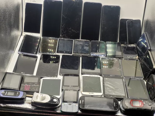 Lot of 45 Cellphone - Parts & untested/Used- IPhone Samsung LG Nokia and MORE