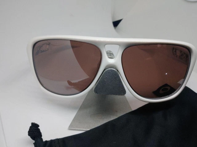 Oakley Dispatch Polarized Lens mens sunglasses