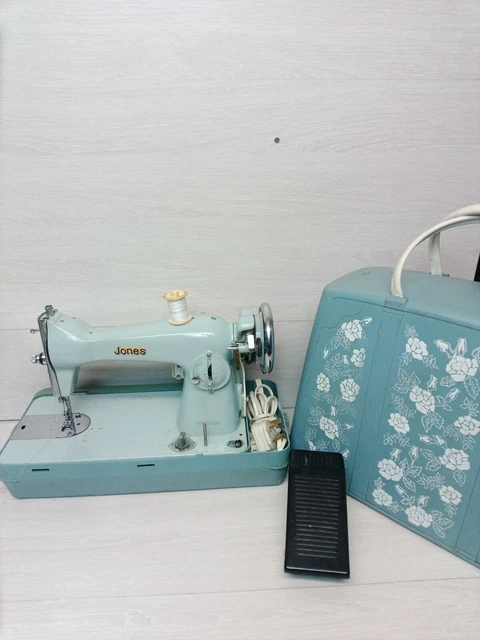 Vintage Sewing Machine Jones Tur 2 (Look Description)