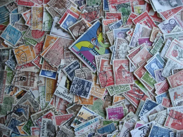 Hoard breakup commoner mixture Denmark 400 stamps duplicates, mixed condition