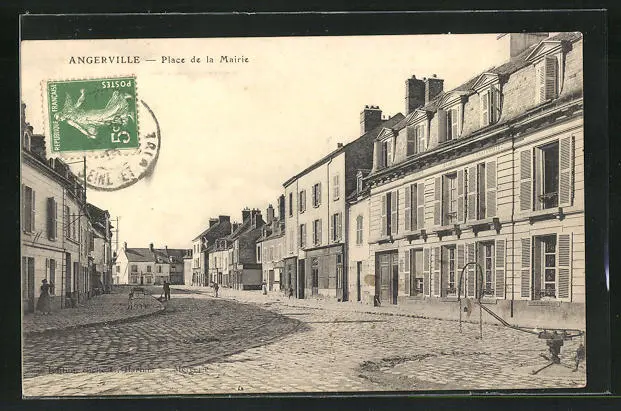 CPA Angerville, Place de la Mairie 1913