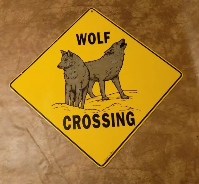 Metal Tin Decorative Art Sign Wall Hanging Decor Wolf Crossing