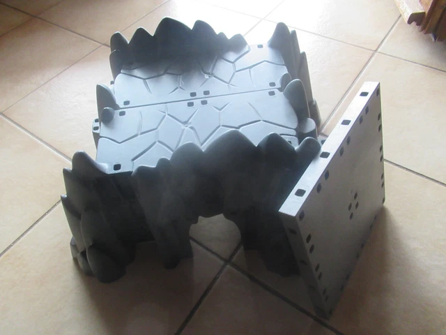 LA FORTERESSE DU DRAGON ROUGE par PLAYMOBIL N° 3269