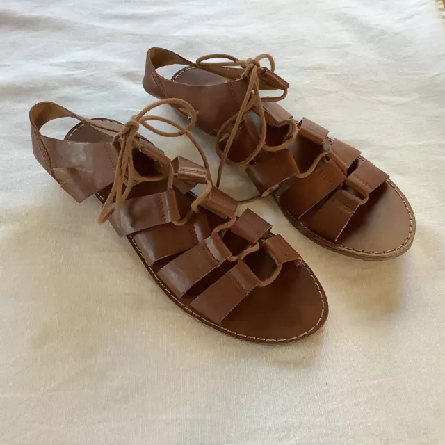 Steve Madden Womens Strappy brown leather sandals size 10