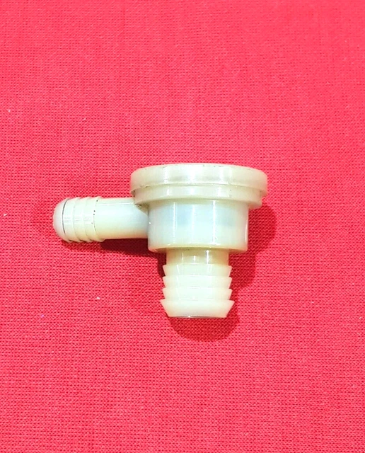 thumbnail image 2 of Genuine Nissan Patrol Y60 GQ Brake Booster Check Valve – 47478-03B00, RB30 RD28 TB42 TD42 2 of 5