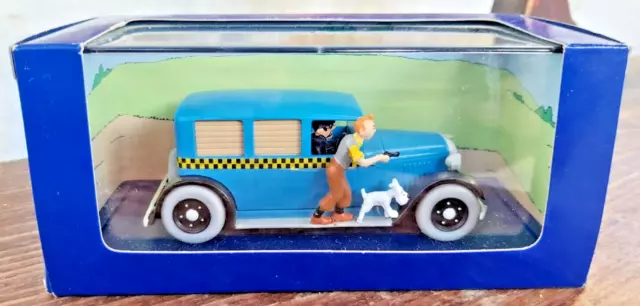 Tintin en voiture, Le Taxi de Tintin en Amérique, 2 118 004, 2001