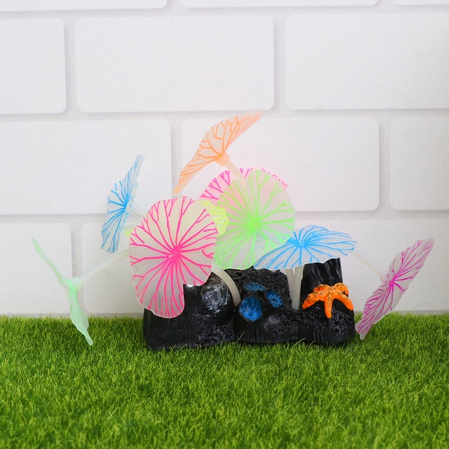 LINGJIONG 100 mini statuette in resina d'anatra, graziose piccole anatre, per feste di compleanno di Natale, fate, paesaggio, acquario, decorazione per la casa delle bambole, 6 colori