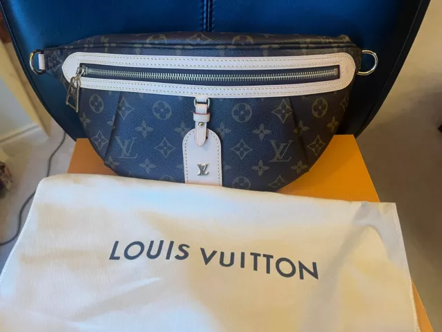 Shop Louis Vuitton 2023 SS Mini Bumbag (M82335) by ☆MI'sshop