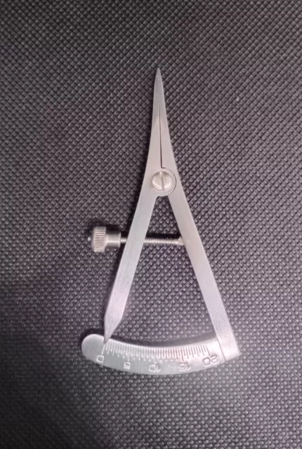Castroviejo Caliper Straight 20mm overall length 8.5 cm Stainless Steel