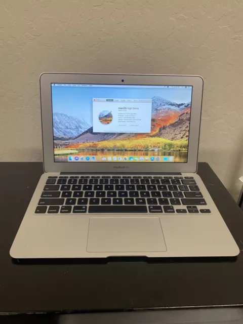 Apple MacBook Air 11” Early-2015 (i7 2.2GHz/8GB RAM/256GB SSD)
