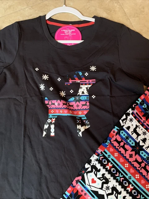 Vera Bradley Pajamas PJs Sz S Sleepwear 2 Piece Gift Set Ski Nordic Reindeer