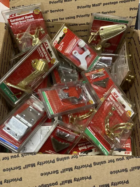 Lot of 29 pcs Door Stop Handrail Coat Hooks Hinges Misc ACE Hardware (iii1)