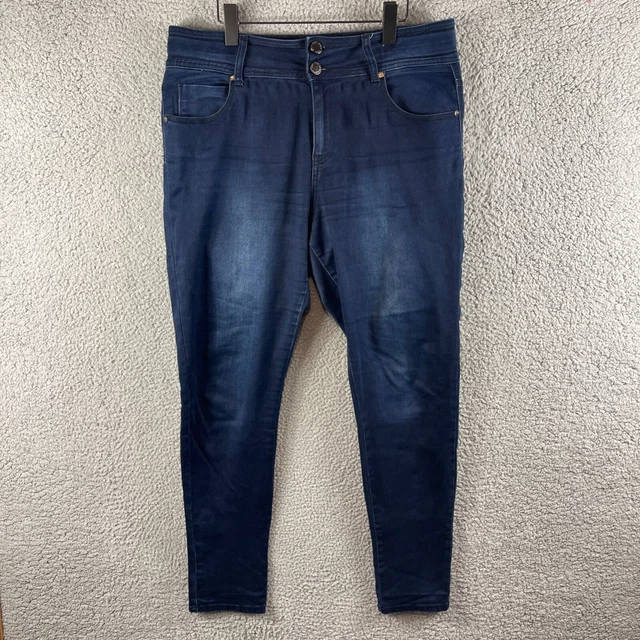 chic jeans women