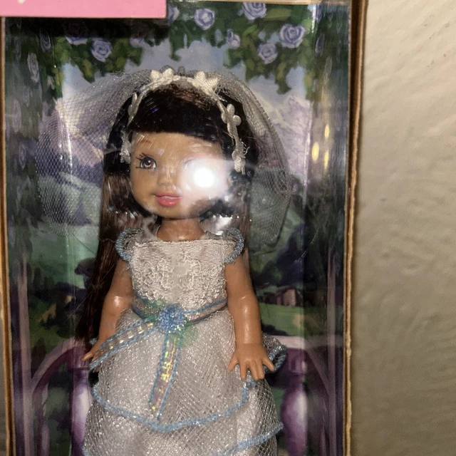 BARBIES LITTLE SISTER 2004 Princess And The Pauper £7.99 - PicClick UK