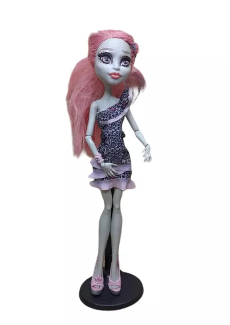 Rochelle Goyle Monster High Doll Ghoul's Night Out 2013 with Stand