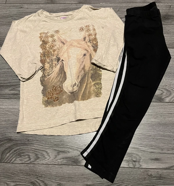 girls clothes bundle age 6-7 years.           (e43) 3