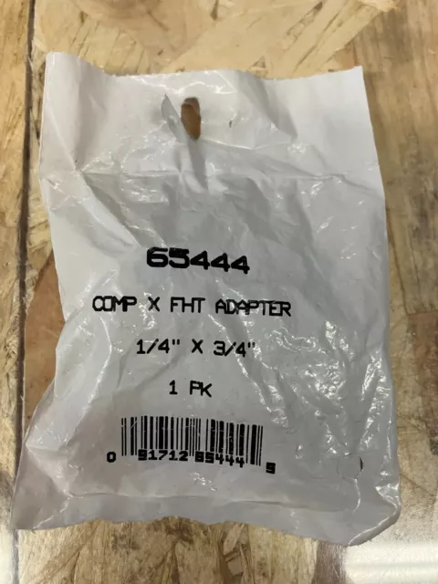 65444 1/4 x 3/4 Compression x FHT Adapter