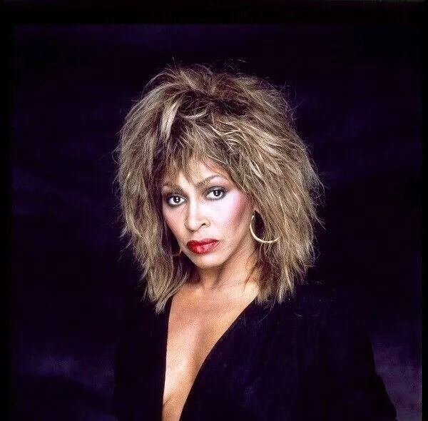 Tina Turner Unsigned 8" x 8" Photo - Singer - Donation to Cancer Charity *14