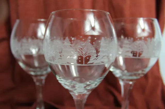 Collectable Etched Wine Glass set of 3 Collectors Winter Scene