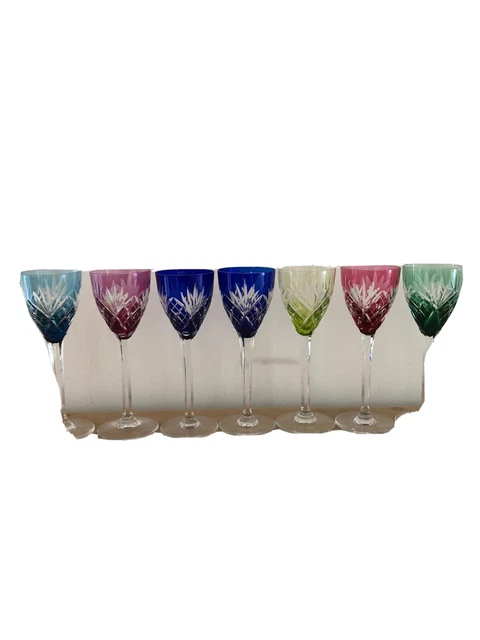 Lot De 7 Verres à Vin du Rhin en cristal De St Louis Modele Chantilly Roemer