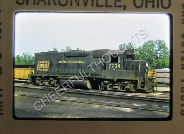 Original  '74 Kodachrome Slide PC Penn Central 7734 GP38 Sharonville, OH   37F25