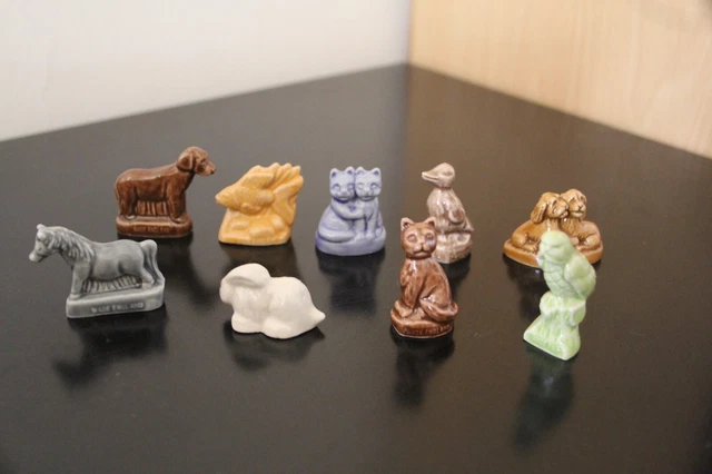 Wade - roter Rosentee - 9 Modelle aus PETSHOP Serie 2006-2008