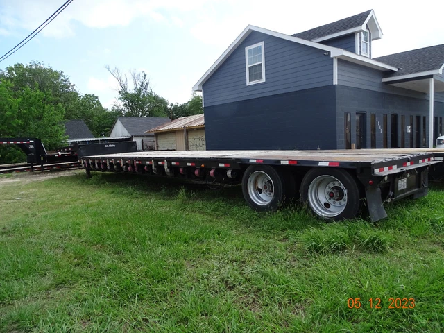 48' Fontaine Stretch /Extendable Stepdeck trailer
