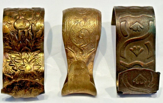 3 Antique Victorian Ornate Brass Picture Rail Hooks Moulding Rail Hooks Hangers