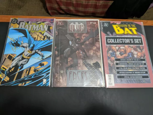 DC Comics Batman Knightfall issue 500, Shadow of the Bat, Legends of Dark Knight