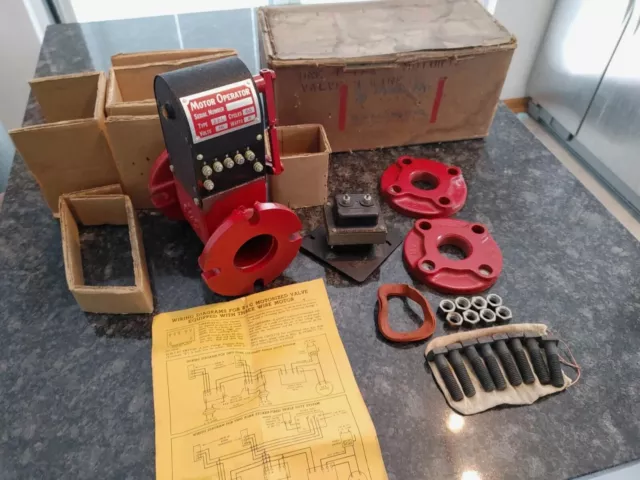 Bell & Gossett 1 1/2" MV-81 Motorized Valve With 3 Wire Motor Type 22L