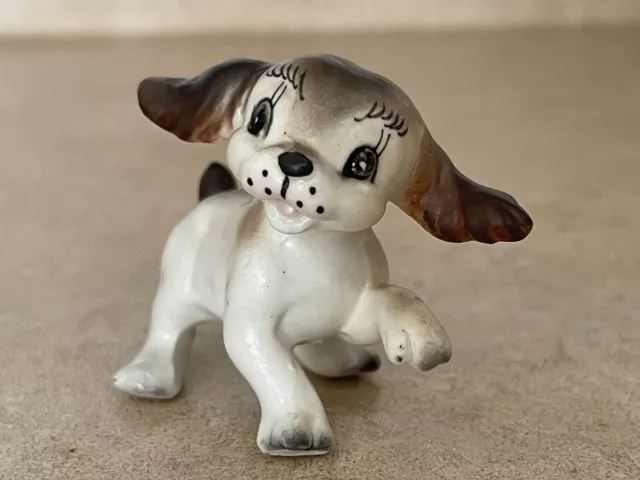 Vintage Collectible Ceramic Cocker/Springer Spaniel Dog Figurine Cute Lashes