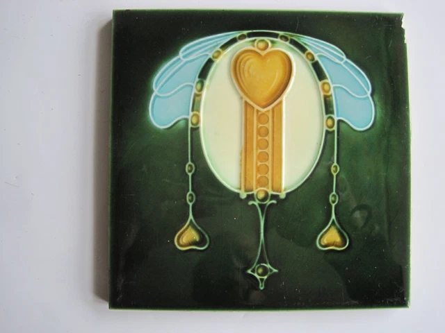 ANTIQUE 6" MOULDED MAJOLICA ART NOUVEAU TILE - No.126 H.& R. JOHNSON C1910